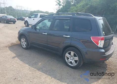 2009 Subaru Forester 2.5X Limited z USA, uszkodzony, nr VIN JF2SH64699H740438